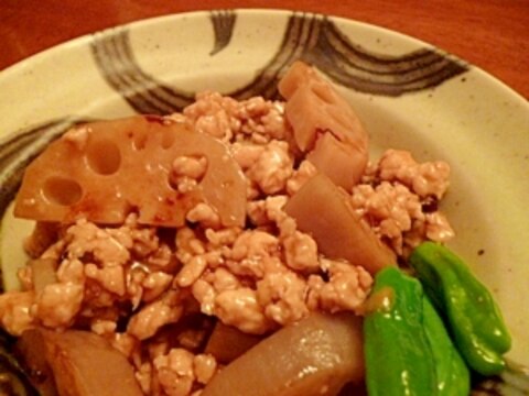 レンコンと鶏ひき肉のピリ辛炒め